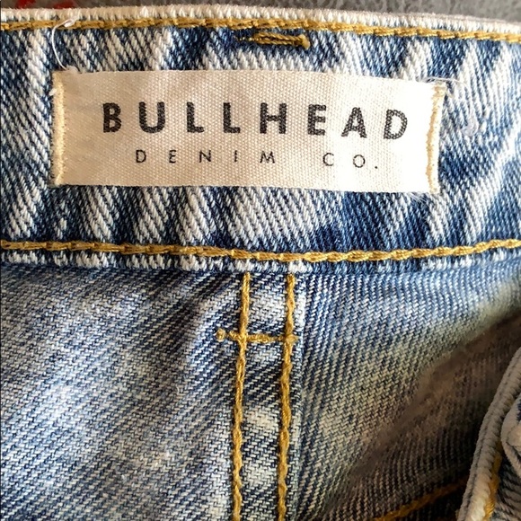 {Bullhead} Mom Shorts - Picture 5 of 5
